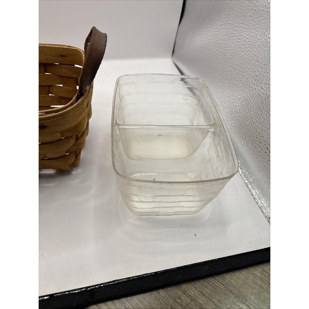 LONGABERGER 1998 TEA BASKET  LEATHER HANDLES CLASSIC DIVIDED TRAY INSERT TIE TAG - Picture 6 of 7